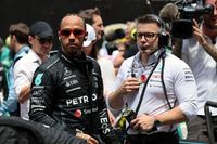 F1: Mercedes discutirá futuro de Bono, engenheiro de Hamilton, sobre ida à Ferrari