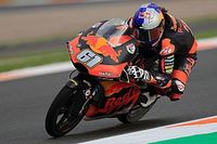 Oncu debuta y se convierte en el ganador más joven de la historia