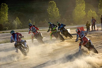 28 piloti si sfidano al Ranch di Valentino per vincere la 100 chilometri dei Campioni