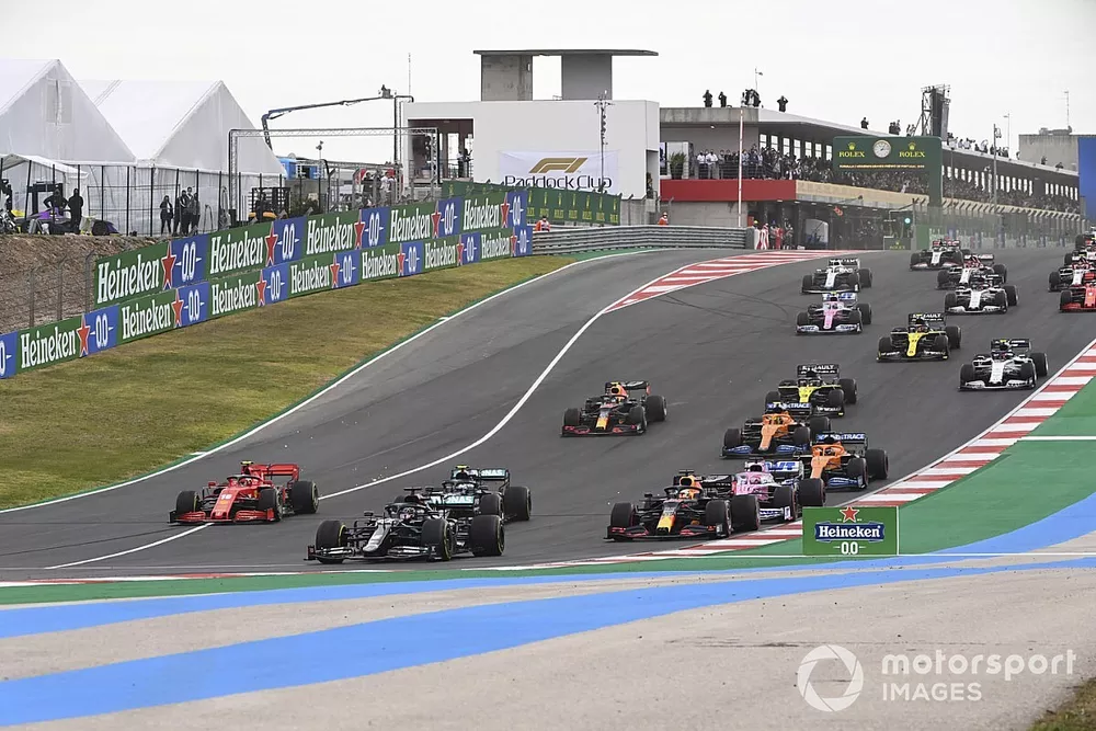 Lewis Hamilton, Mercedes F1 W11, Valtteri Bottas, Mercedes F1 W11, Max Verstappen, Red Bull Racing RB16, leads, Sergio P&eacute;rez, Racing Point RP20,