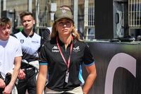 Floersch apunta con dureza a la F1 Academy y apoya a Marta Garc&iacute;a
