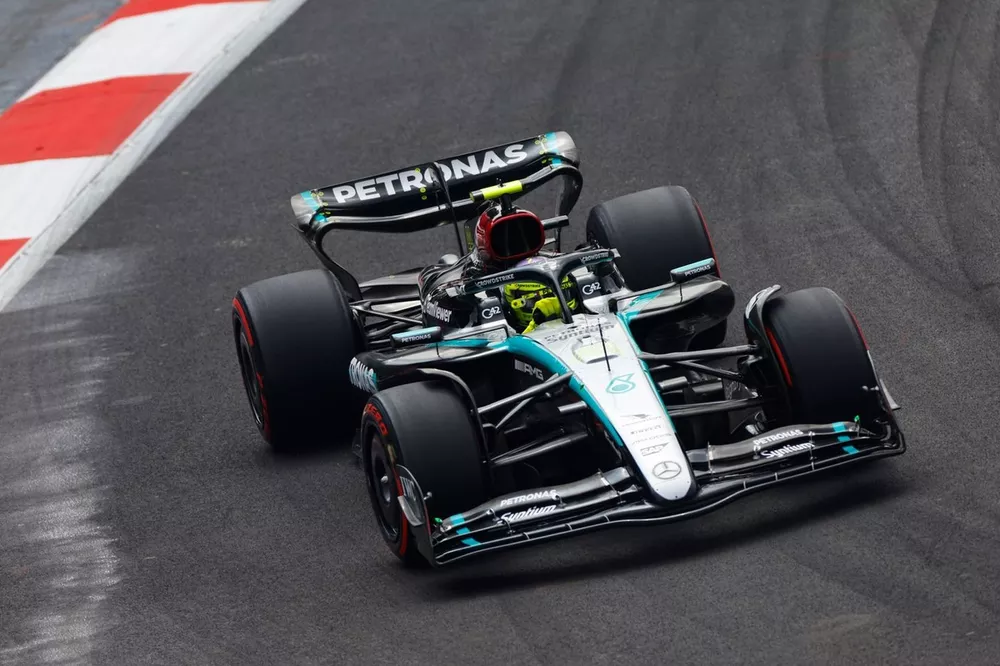 Lewis Hamilton, Mercedes F1 W15