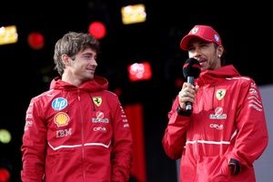 F1 - Hamilton e Leclerc 'respondem' presidente da Ferrari: "Apenas união poderá nos ajudar"