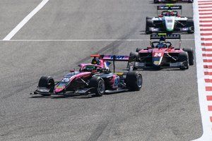 Sztuka zakończył sprint na 1. okrążeniu