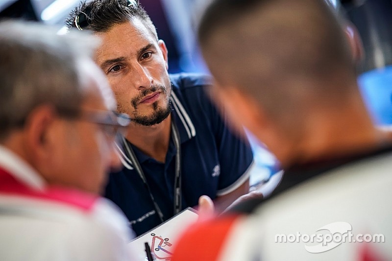 Manuel Poggiali diventa allenatore per i piloti della Gresini Racing