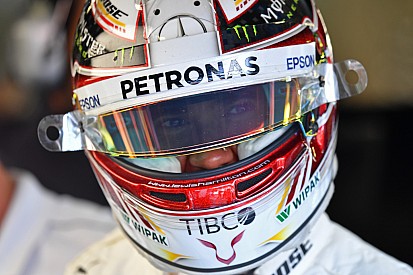 Hamilton admite superioridade da Ferrari e exalta competitividade