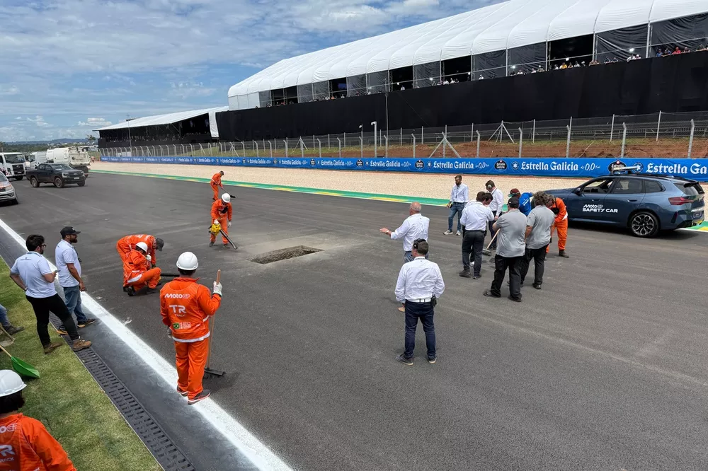 Hole on the start/finish straight