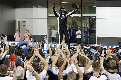 Björk remporte le titre de WTCC