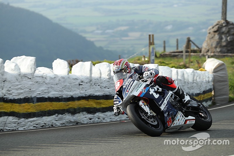 Religion Of Sports: la terza stagione si apre con la morte di Dan Kneen
