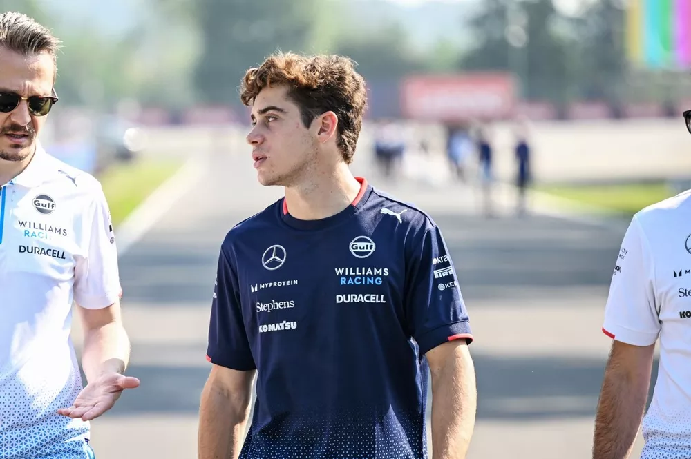 Franco Colapinto, Williams Racing, walks the track 