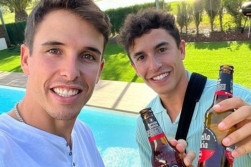 As&iacute; est&aacute;n siendo las vacaciones de los pilotos de MotoGP