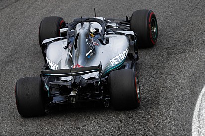 Hamilton dihadapkan dilema mesin jelang Abu Dhabi