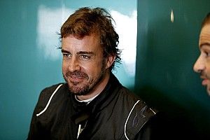 Alonso no seguiría en la F1 si no creyese al 100% en Aston Martin