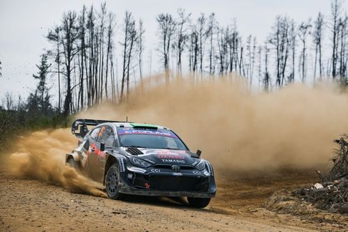 WRC Rally Chile: Evans toma la delantera tras una clase magistral bajo la lluvia