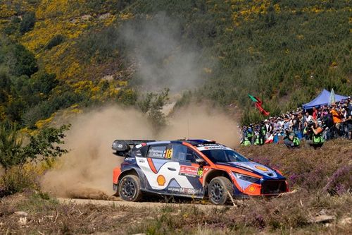 WRC Portugal: Fourmaux se ve obligado a abandonar y Tanak manda