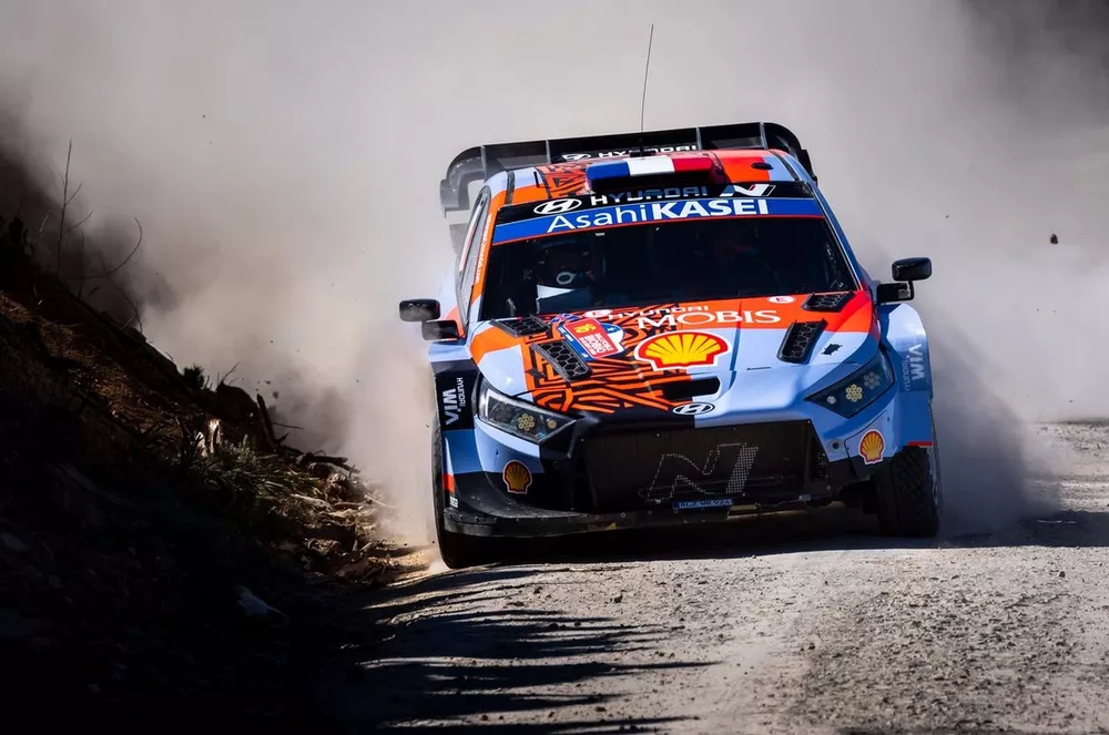 Adrien Fourmaux, Alexandre Coria, Hyundai Shell Mobis World Rally Team Hyundai i20 N Rally1