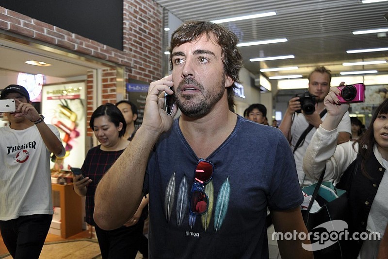 Evento de Alonso com fãs é cancelado em Tóquio