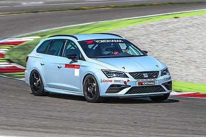 Test Seat Leon ST Cupra Cup: entry level, ma di lusso