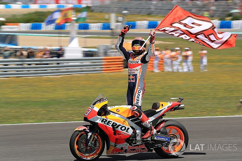 MotoGP Jerez: Marquez kazandı, Ducati'ler ve Pedrosa kaza yaptı!