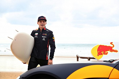 Kiderült, Verstappen miért nem ment be a vízbe Ausztráliában