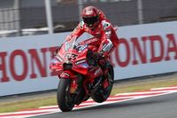 MotoGP: Bagnaia faz a pole no Japão e Márquez larga em terceiro 