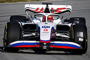 1/2 ヘルメット ハース フェラーリ F1 VF-22 マグヌッセン 2022 1/2 ヘルメット ハース フェラーリ F1 VF-22 マグヌッセン 2022