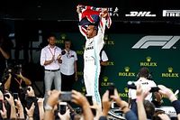 Hamilton se lleva una emocionante carrera en Silverstone 