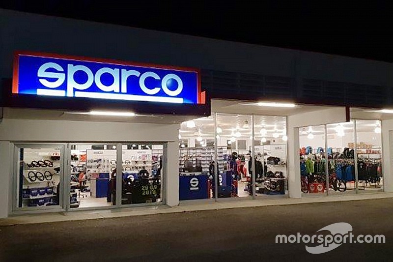 Sparco apre il primo Concept Store a Udine con Andreucci e Andreussi