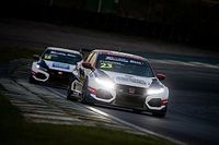 TCR SA: Montenegro e Russell celebram pole após início “difícil” em Interlagos