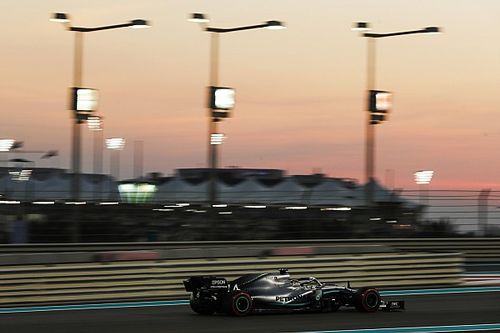 Hamilton ya prueba para 2020, pero con resultados err&aacute;ticos