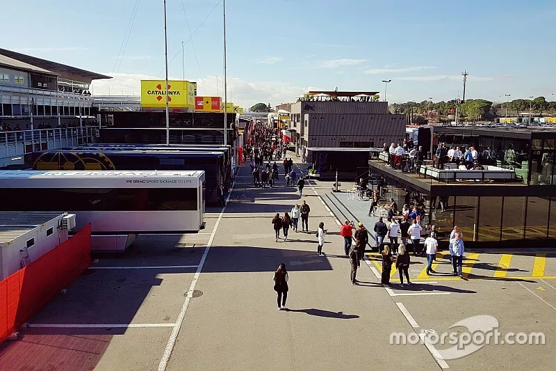Il paddock a Barcelona
