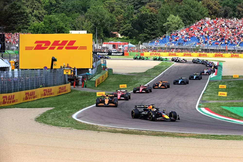 Max Verstappen, Red Bull Racing RB20, Lando Norris, McLaren MCL38, Charles Leclerc, Ferrari SF-24, Carlos Sainz, Ferrari SF-24