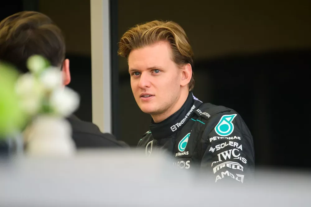 Mick Schumacher, Reserve driver Mercedes