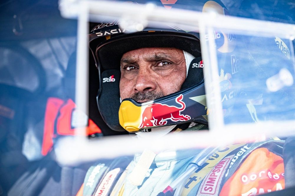 #200 The Dacia Sandriders Dacia: Nasser Al-Attiyah