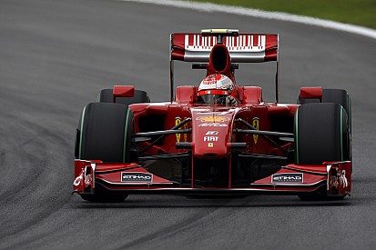 10 éve leplezték le a 2009-es Ferrarit – nem volt benne sok köszönet…
