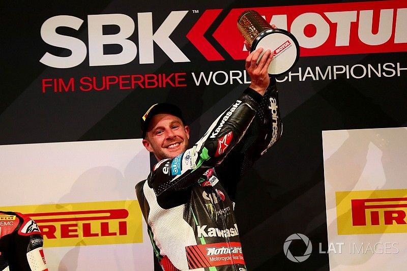 Podio: Ganador de la carrera Jonathan Rea, Kawasaki Racing