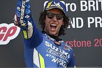 Rins: "Dej&eacute; pasar a M&aacute;rquez para no ense&ntilde;arle mis trucos"