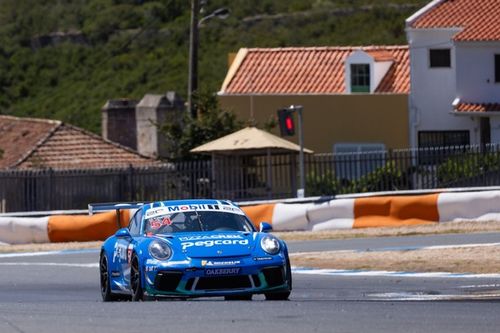 Porsche Cup: Caio Chaves segura Neumann e faz as poles da Sprint Challenge no Estoril