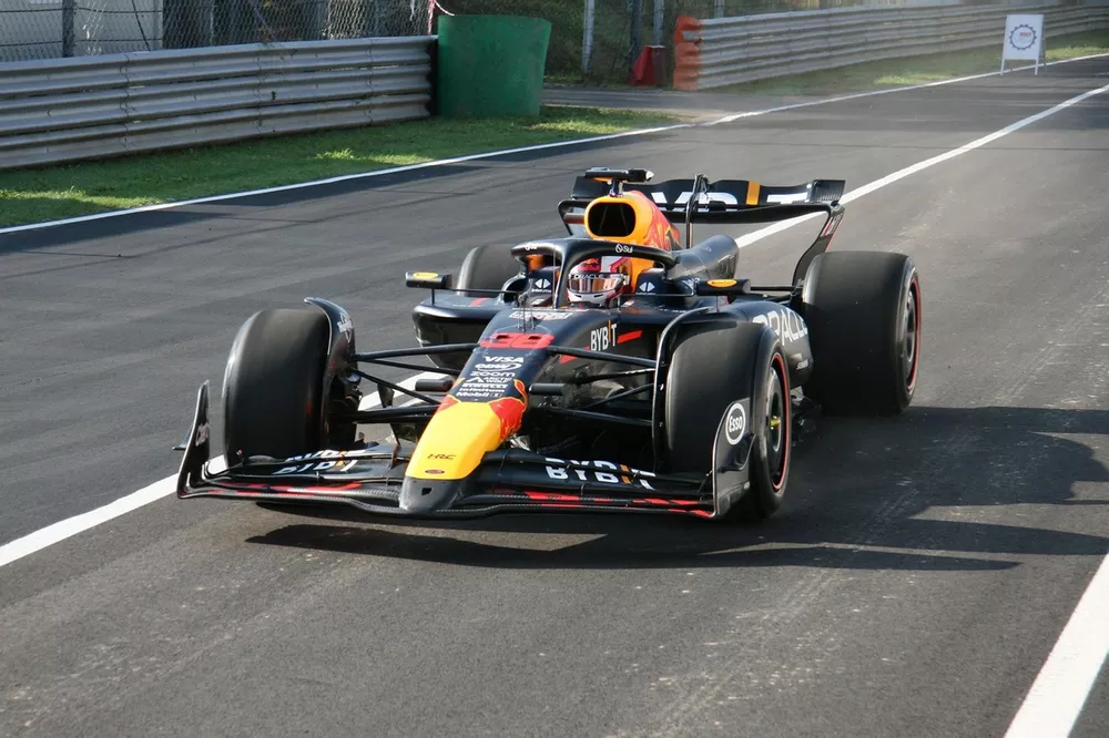 Liam Lawson, Red Bull Racing, Pirelli Test Monza