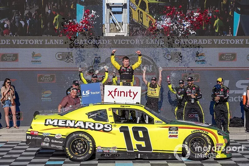 Race Winner: Brandon Jones, Joe Gibbs Racing, Toyota Supra