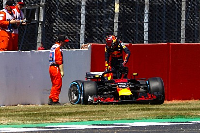 Verstappen: "L'errore? Ho affrontato la curva troppo forte con le gomme dure"