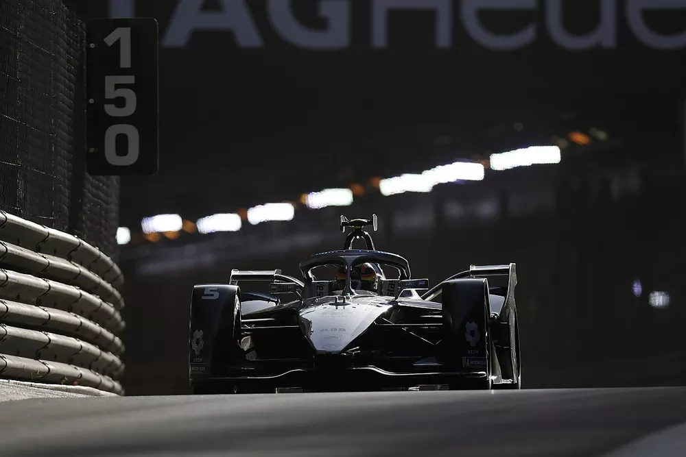 Stoffel Vandoorne, Mercedes-Benz EQ, EQ Silver Arrow 02