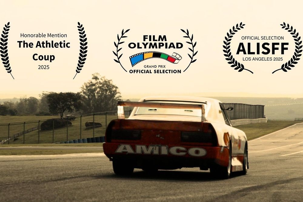 Cartaz 'Stock Car: Mais R&aacute;pido que o Tempo'