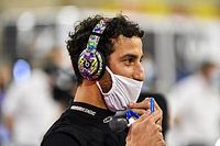 Ricciardo y Verstappen reaccionan con gracia al test de Alonso