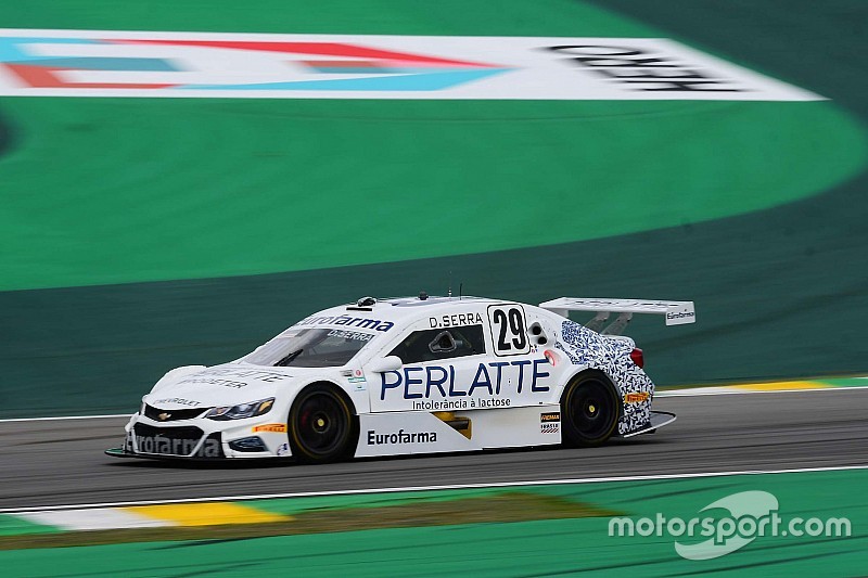 Serra lidera treino antes de classificação em Interlagos