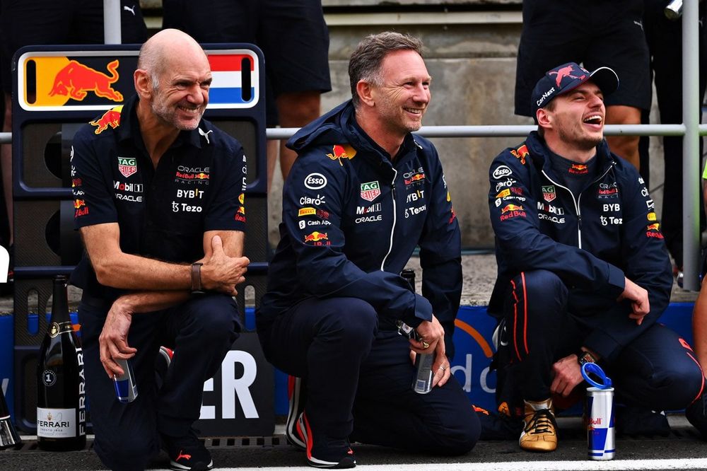 Max Verstappen, Red Bull Racing, Christian Horner, Red Bull Racing Team Principal, Adrian Newey, Chief Technology Officer Red Bull Racing