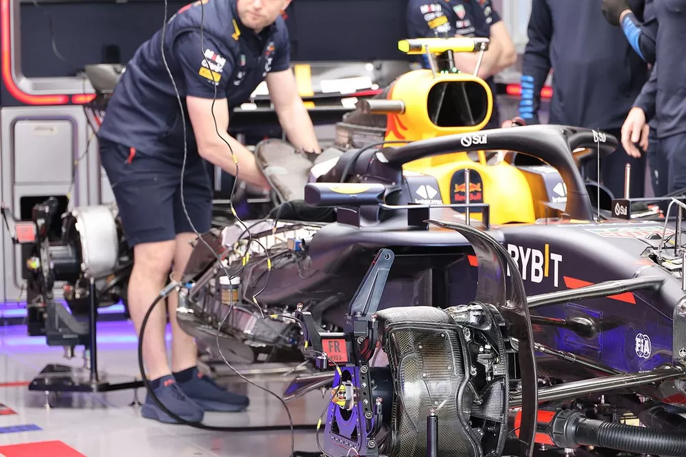 Red Bull Racing RB20 technical detail