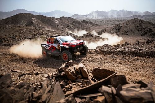 Dakar: Lategan vence 4&ordf; especial e assume lideran&ccedil;a; Moraes &eacute; 21&ordm;