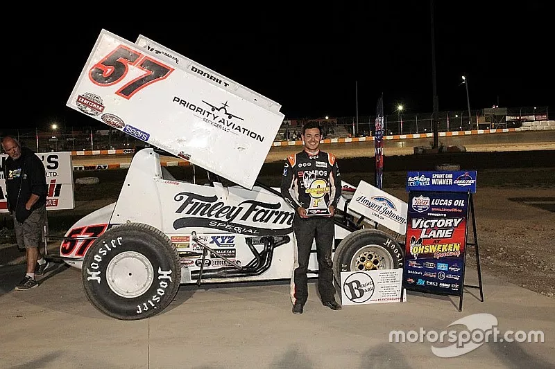 Winner Kyle Larson