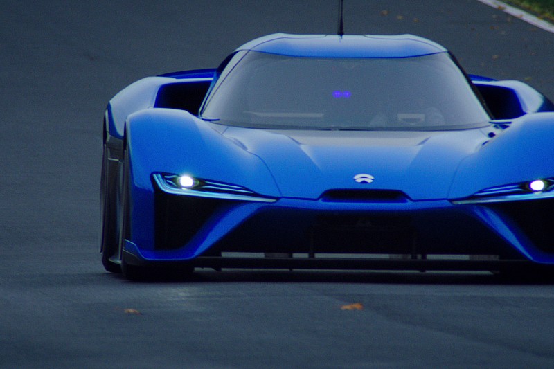 NIO EP9 побив рекорд зі швидкісного підйому електрокарів у Гудвуді